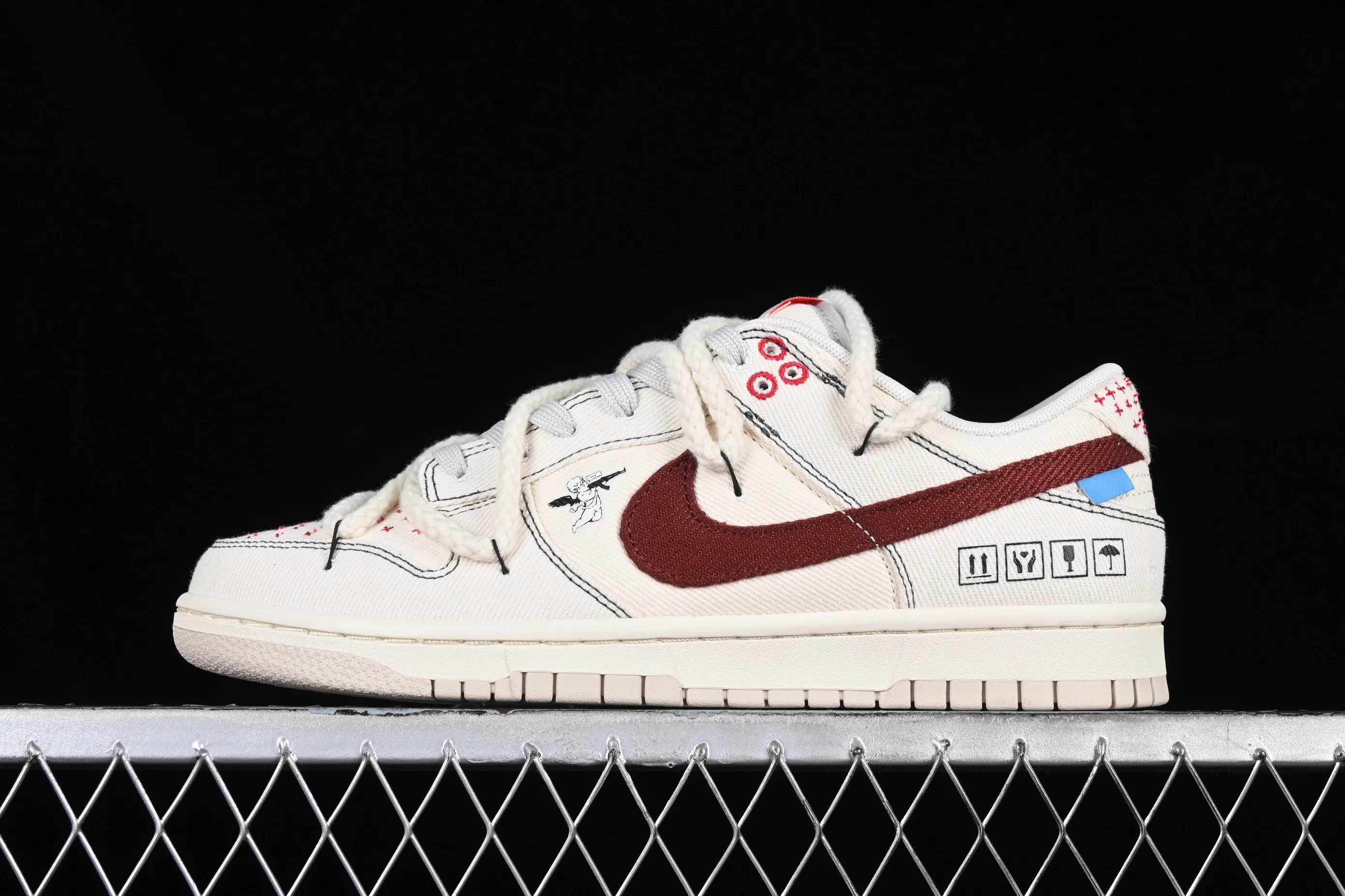 All categories Nk SB Dunk series Nk SB Dunk Low low-top sneakers J version Nk Dunk Low Retro "Light Orewood Brown" denim SB strap low-top casual sneakers DV0834-100